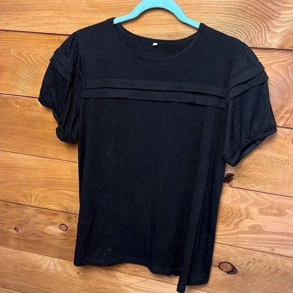 SHORT SLEEVE Women’s  BLACK SHIRT Lg 2 RUFFLES ON‎ FRONT Casual summer Dress up - Picture 1 of 7